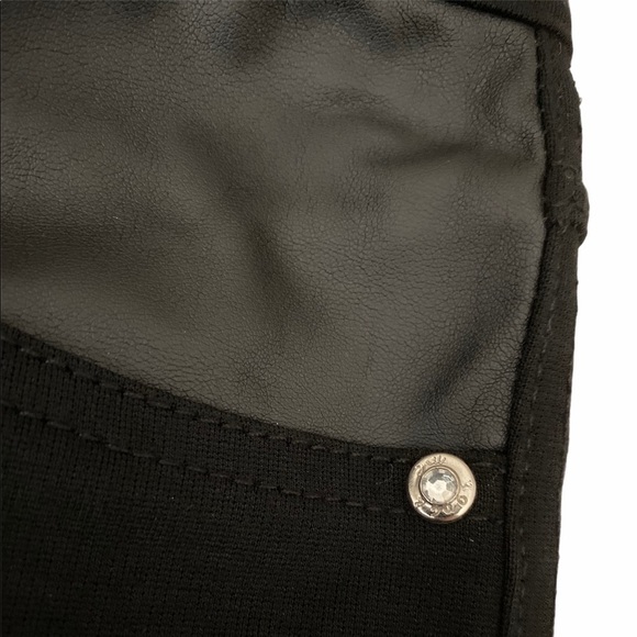 💖HOST Pick! Touch Me stretch & faux leather pants - Picture 7 of 9